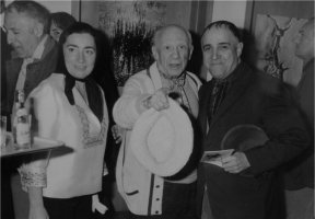 Lucien Clergue, Jacqueline Roque, Pablo Picasso y Eugenio Arias