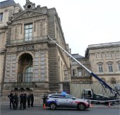 El robo este domingo en la Galer&iacute;a Apolo del Museo del Louvre